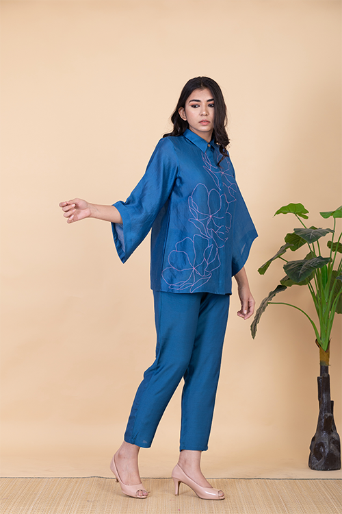 Chambray & Co.'S Jade Vegan Silk Coord Set