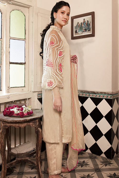 Chambray & Co. Izara Kurta Set