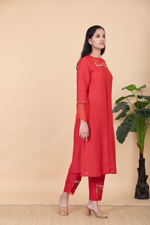 Chambray & Co.'S Zania Applique Vegan Silk Coord Set