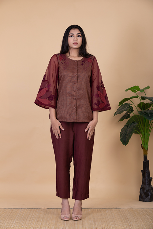 Chambray & Co.'S Daliah Applique Vegan Silk Coord Set
