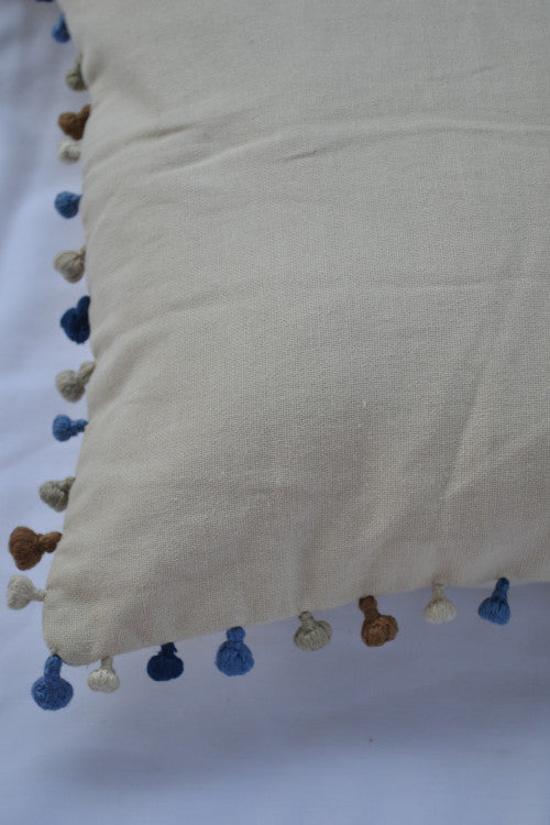 Porgai 'Living Coral B' Hand Embriodered Cotton Cushion Cover Beige