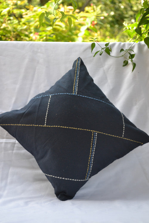 Porgai 'Living Coral B' Hand Embriodered Cotton Cushion Cover Blue