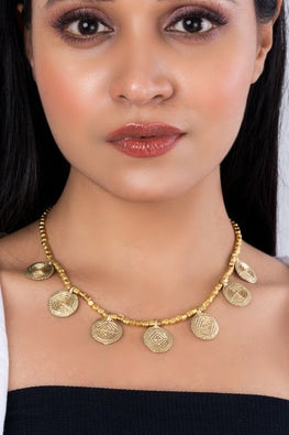 Miharu Doka Collar Necklace (Golden)