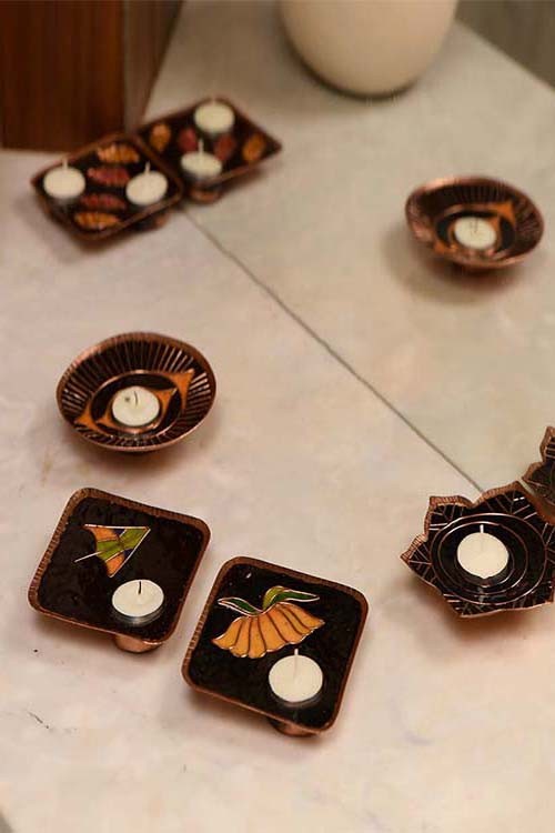 EkiBeki Vasant 4 Lotus Design Tealight Set of 2