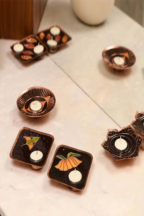 EkiBeki Vasant 4 Lotus Design Tealight Single