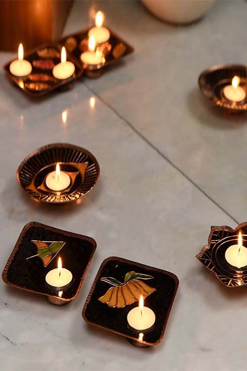 EkiBeki Vasant 4 Lotus Design Tealight Set of 2