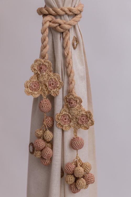 Samoolam Handmade Crochet Curtain Tie Backs Pair Kono Beige Triple Flower & Beads