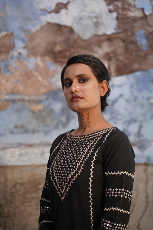 Urmul 'AFSOON' Handloom  Kurti set (Kurti,Pant)