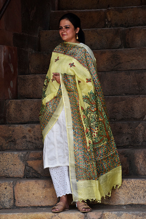 Diorama Designs Madhubani Hand-Painted 'Radha Krishna' Linen Dupatta
