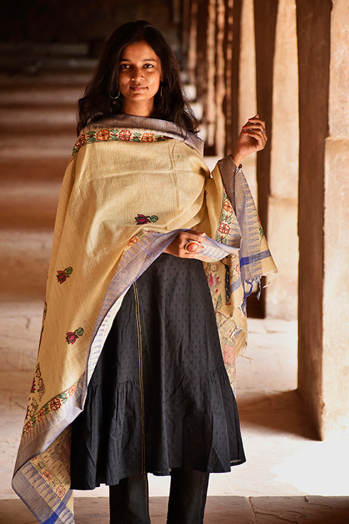 Diorama Designs Madhubani Hand-Painted Radha Krishna Cotton Dupatta