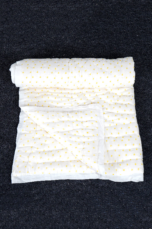Earthen Nest Little Yellow Stars Kids Quilts