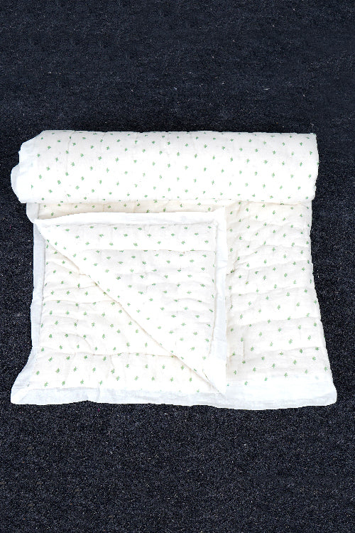 Earthen Nest Little Green Oak Leaves Kids Quilts
