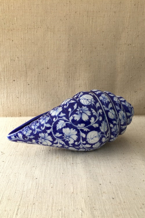 Ram Gopal Blue Pottery Handcrafted 'Spritual Shank ' Blue, White