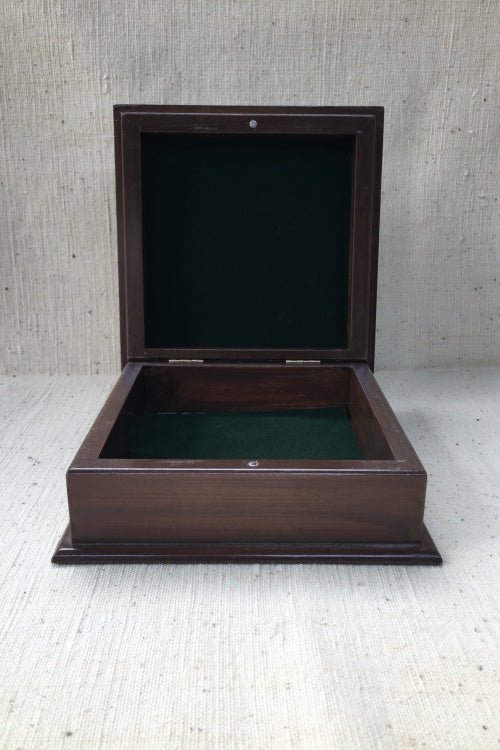 Ram Gopal Blue Pottery Handcrafted 'Jewellery Box ' Yellow Green