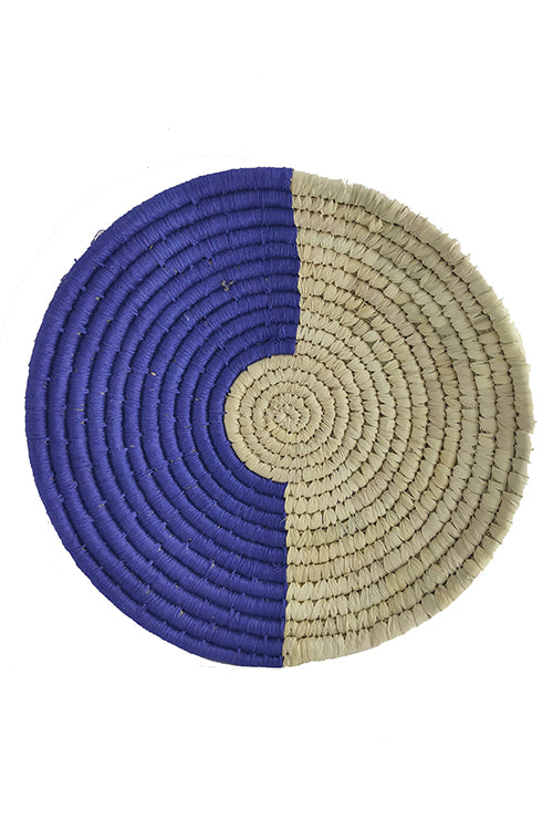 Whe 10' Natural and Blue Handmade Wall Decor of Sabai Grass