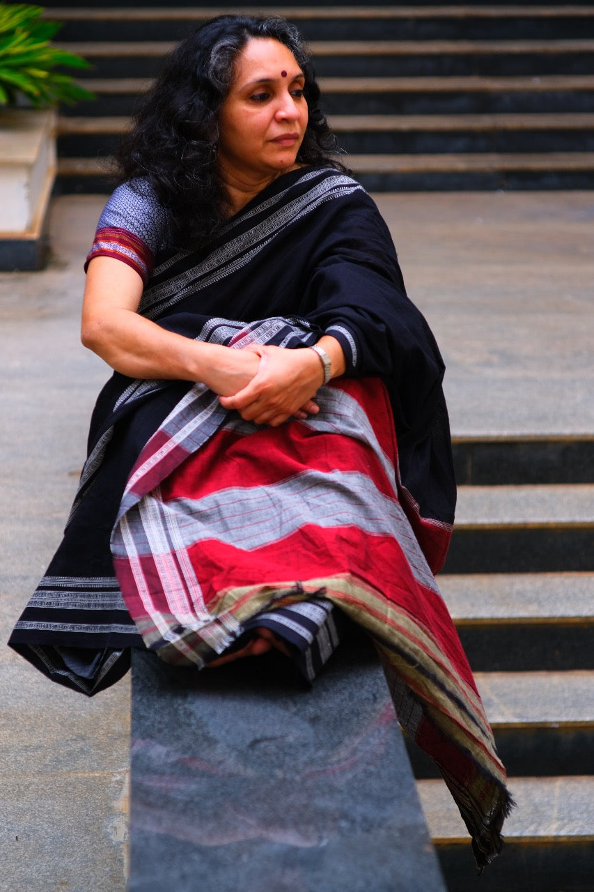 Punarjeevana Black Border Reversible Hubli