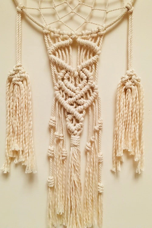 House of Macrame Classic Navajo Dream-Catcher