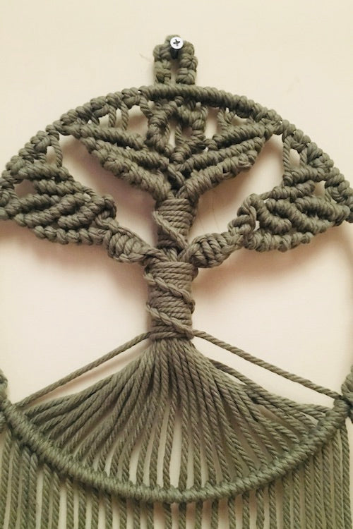 "House of Macrame" Tree of Life - Olive Green