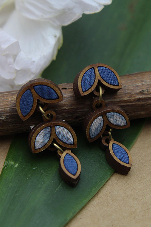 WHE Bloom Leaf Motif Repurposed Wood Fabric and Indigo White Dangler