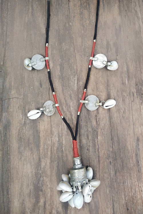 Whebyabira-Thread Necklace Black