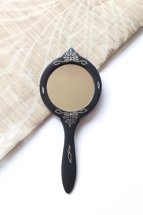 Whebyabira Pure Silver Inlay Bidri Mirror