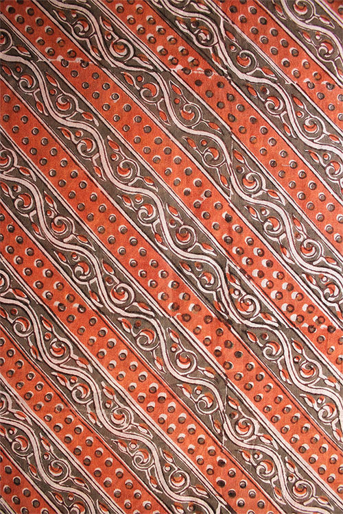 Creative Bee 'LAHER' Natural Dye Block Print Cotton x Silk Fabric(0.5 Meter)