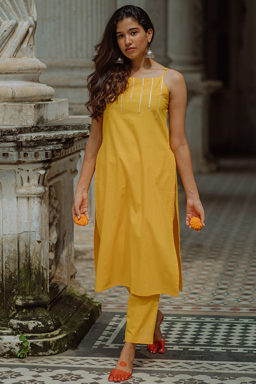 Okhai 'Sunset' Gota Patti Kurta Pant Dupatta Set