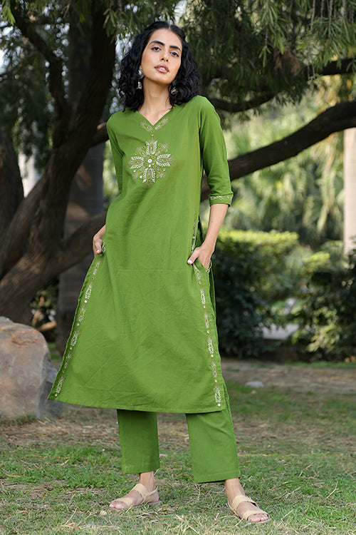 Okhai 'Vision' Hand Embroidered Kurta Pant Set