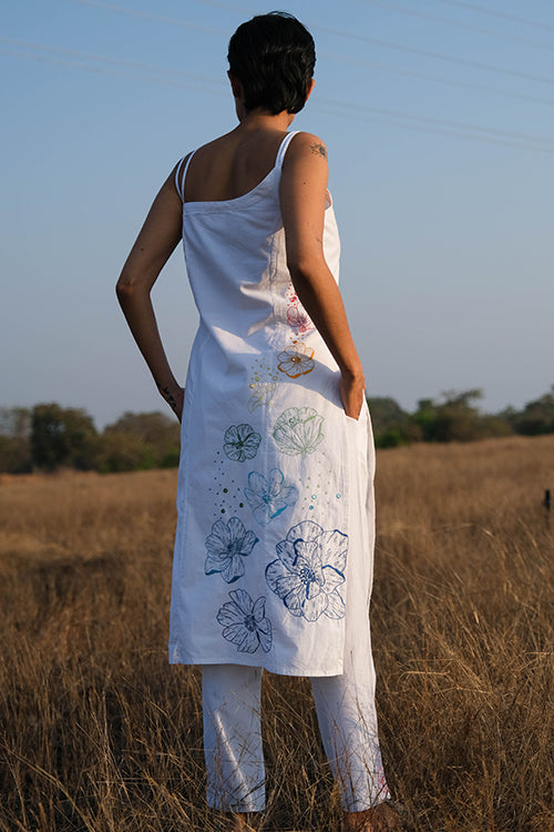 Okhai 'Wildflower' Hand Embroidered Kurta Pant Set