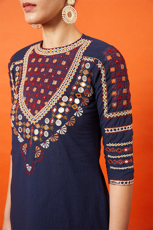 Okhai 'Glorious' Kutch Embroidered Kurta Pant Dupatta Set