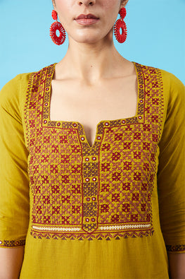 Eminence Kutch Embroidered Cotton Kurta Pant Set For Women Online