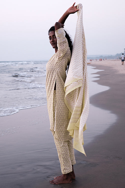 Okhai 'Warm Breeze' Mul Cotton Hand Block Printed Kurta Pant Dupatta Set