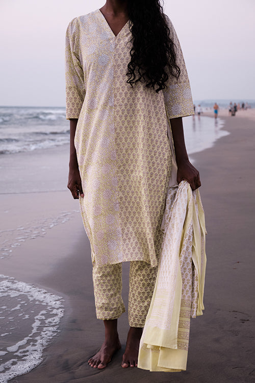 Okhai 'Warm Breeze' Mul Cotton Hand Block Printed Kurta Pant Dupatta Set