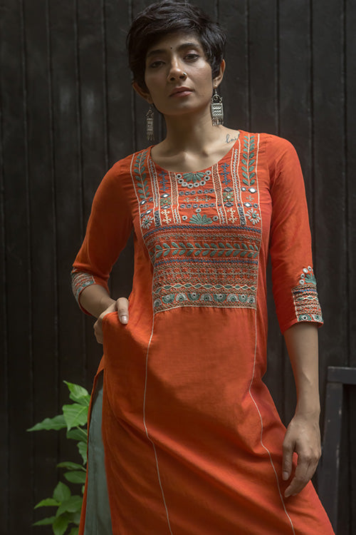 Okhai 'Rabari' Embroidered Cotton Kurta
