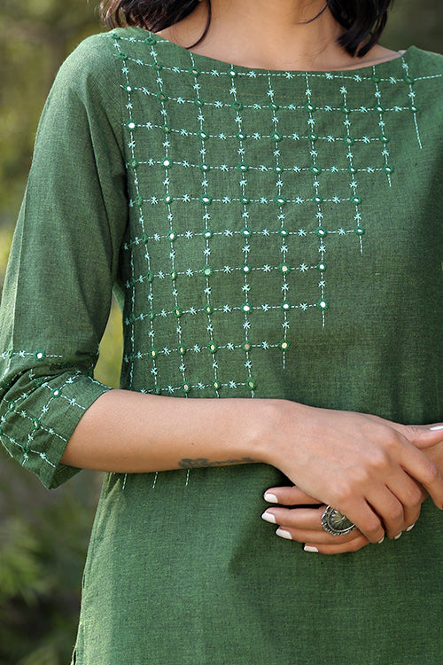 Okhai 'Lush Green' Hand Embroidered Mirror Work Kurta