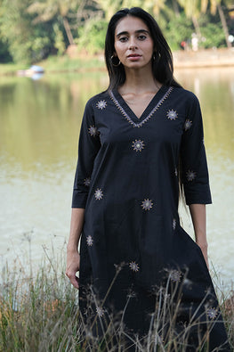 Songful Black Cotton Embroidered Mirror Work Kurta For Women Online