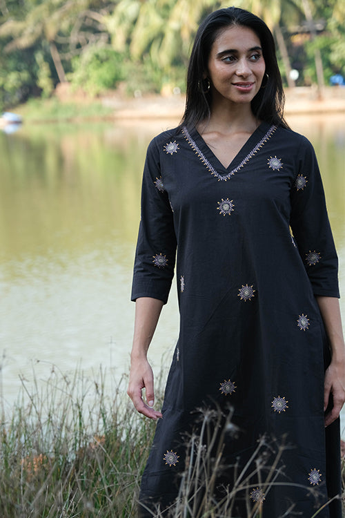 Okhai 'Songful' Pure Cotton Hand Embroidered Mirror Work Kurta