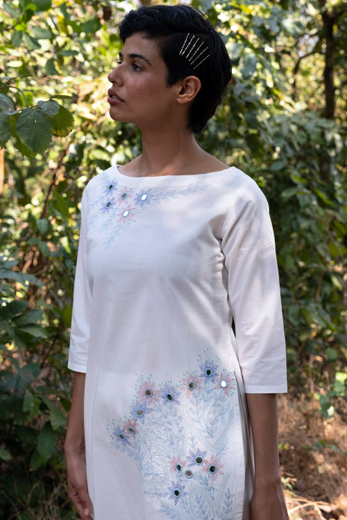 Okhai 'White Dove' Organic Cotton Hand Embroidered Kurta Pant Set