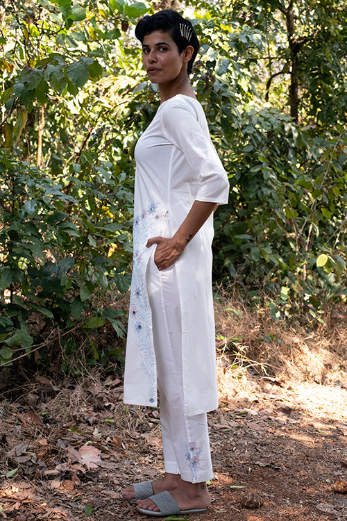 Okhai 'White Dove' Organic Cotton Hand Embroidered Kurta Pant Set