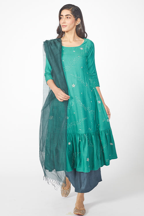 Okhai 'Utopia' Embroidered Kurta Pant Dupatta Set