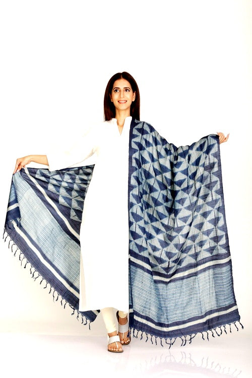 Maheshwari Shibori Handcrafted Classic Indigo Tassar Silk Dupatta