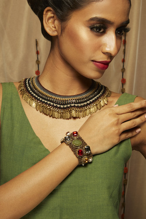 MayaBazaar-Nomad Choker-1