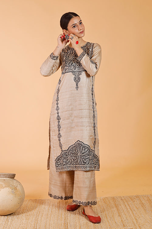 Gubbaro Handpainted Madhubani 'Pride of Mithila' Tussar Silk Kurta