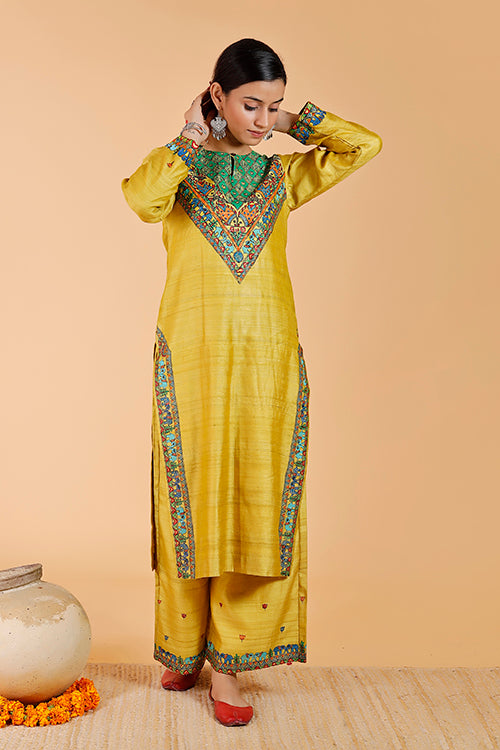 Gubbaro Handpainted Madhubani 'Gajanand Mayur' Tussar Silk Kurta