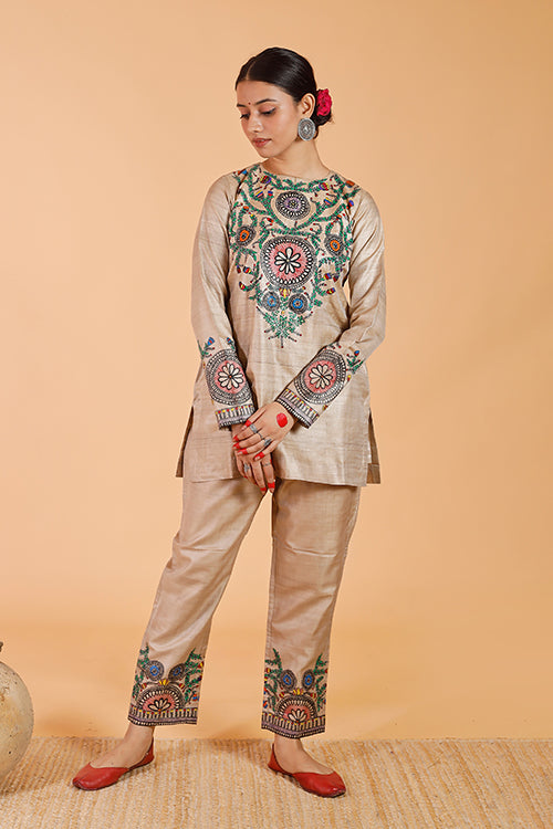 Gubbaro Madhubani Mithila Flowers Tussar Silk Kurta For Women Online