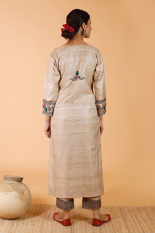 Gubbaro Painted Madhubani Anuragini Tussar Silk Kurta For Women Online