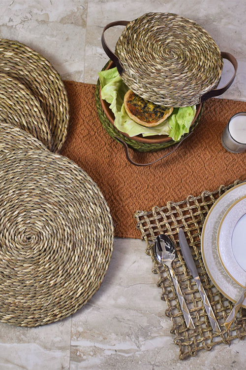 Kadam Haat Handmade Sabai Grass Round Table Mat Set Of 4 (Natural)