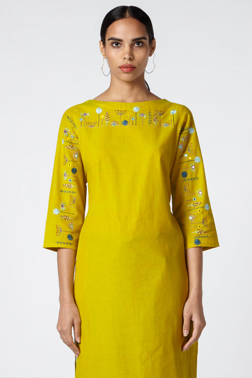 Okhai 'Abundance' Embroidered Cotton Kurta