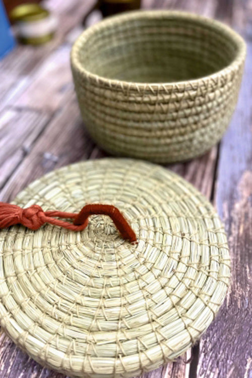 Pine Cone Handcrafted Salt Reed Mulit Utility Box/ Chapati Box (Natural)