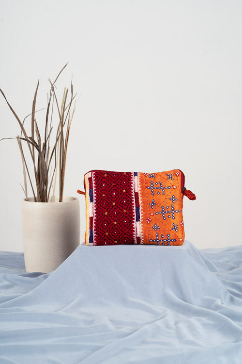 Kambiro Kuditebha Clutch23